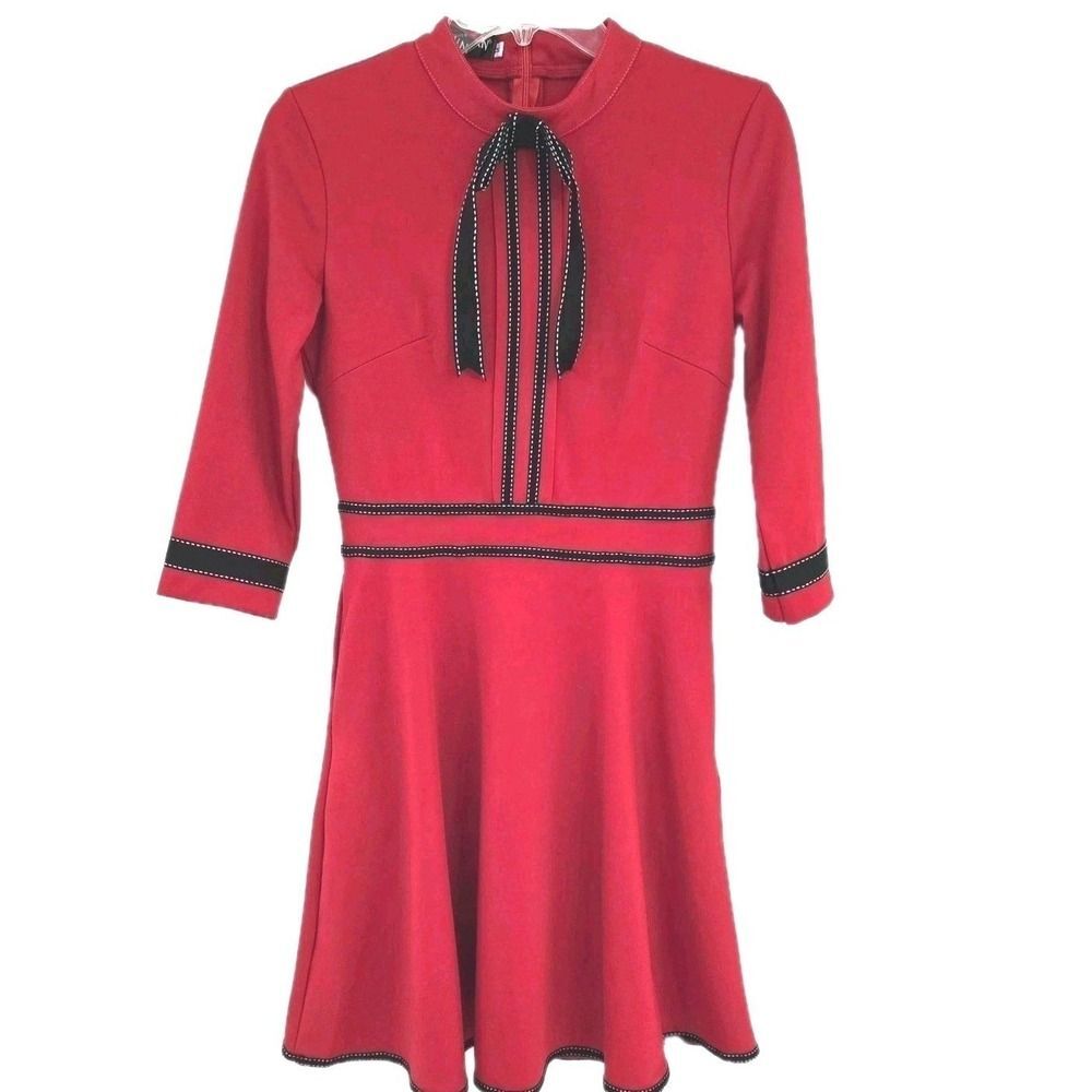 Feiinvan Red Fit & Flare Dress Size M Black Bow Ribbon Trim Retro Mod A-Line